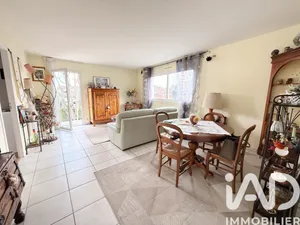 Apartment in Le Bouscat (33110)