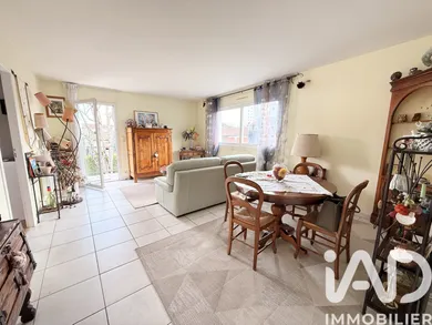 Apartment in Le Bouscat (33110)