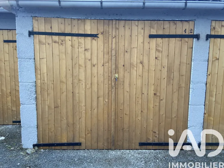 Parking 14 m² · à Saint-Brieuc · 14 m² · 14 000 €