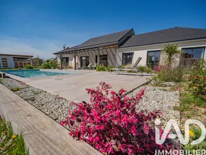 Maison à Lagor (64150)