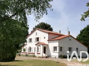 Maison de village à Montcaret (24230)