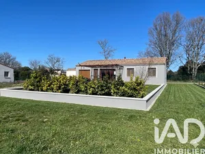 House in Méjannes-le-Clap (30430)