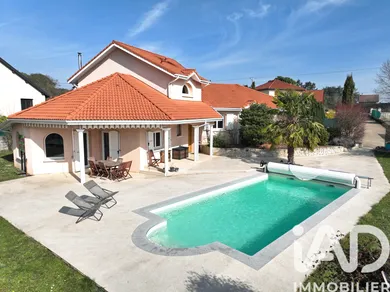 Maison traditionnelle à Saint-Marcel-Bel-Accueil (38080)