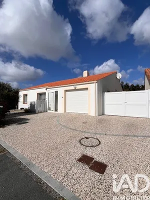 Maison à Givrand (85800)