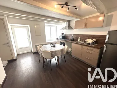 Townhouse in Saint-Jean-de-Sauves (86330)
