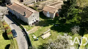 Park home in Saint-Sornin (16220)