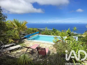 House in Les Avirons (97425)