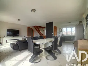 Pavillon à Loffre (59182)