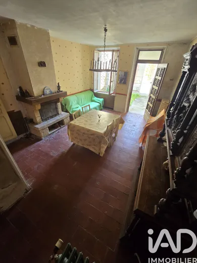 Maison de village à Vincelles (51700)