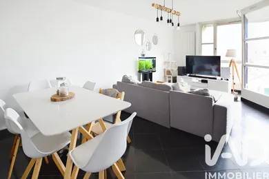 Apartment in Noisiel (77186)