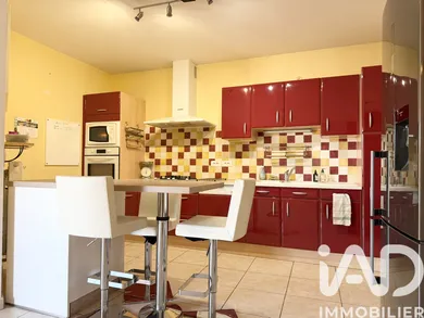 Appartement à Salon-de-Provence (13300)