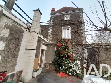 Maison à Saumur (49400)