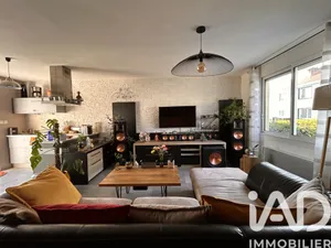 Maison à Le May-sur-Èvre (49122)