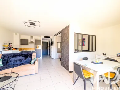Apartment in Mandelieu-la-Napoule (06210)