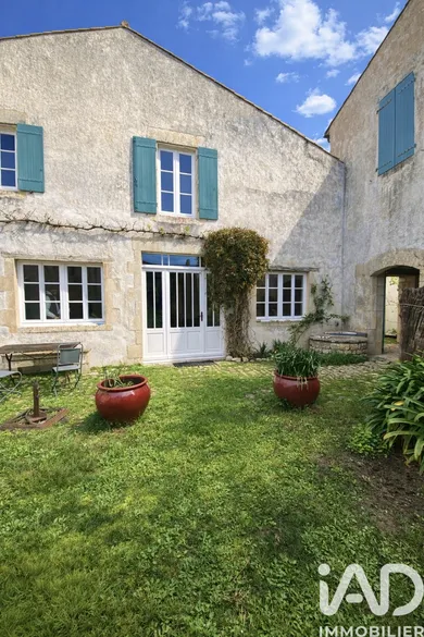 House in Sainte-Marie-de-Ré (17740)