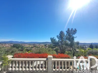 House in Cuers (83390)