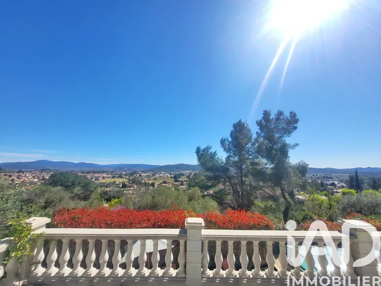 Maison 7 pièces 237 m² · à Cuers · 237 m² · 1 140 000 €