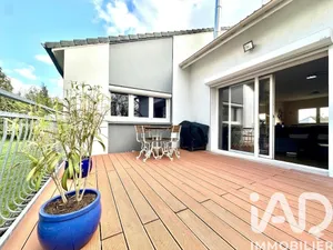 Detached house in Floing (08200)