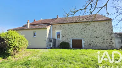 Maison à Ébreuil (03450)