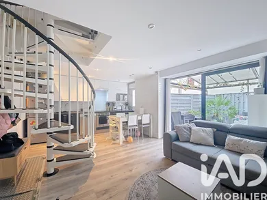 Triplex à Nanterre (92000)