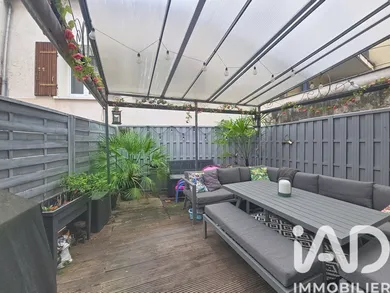 Triplex à Nanterre (92000)