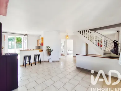 Maison à Méry-sur-Oise (95540)