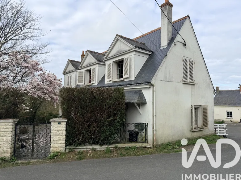 Maison 4 pièces 121 m² · à Villebourg · 121 m² · 110 000 €