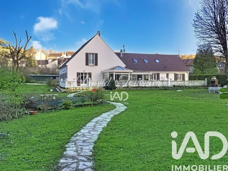 Maison 9 pièces 350 m² · à Glaignes · 350 m² · 630 000 €