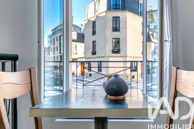 Apartment in Paris (75014)