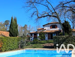 House in Bouliac (33270)