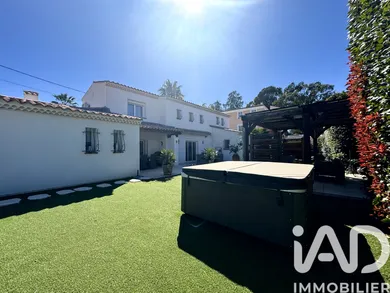 Maison traditionnelle à Antibes (06160)