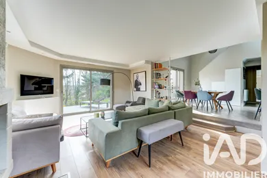 Maison à Saint-Romain-au-Mont-d'Or (69270)