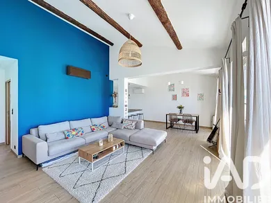 Apartment in Manosque (04100)