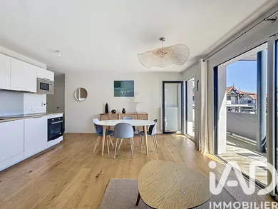 Apartment in Arcachon (33120)