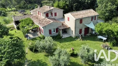 Bastide à Rognes (13840)