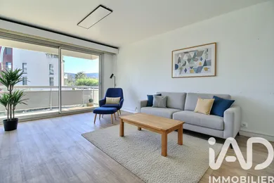 Apartment in Marseille (13008)