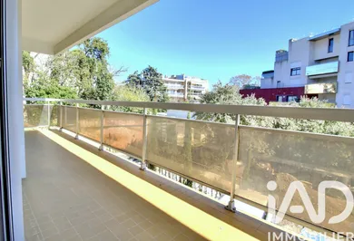 Apartment in Marseille (13008)