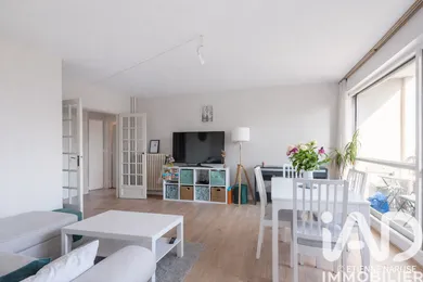 Apartment in Le Pecq (78230)