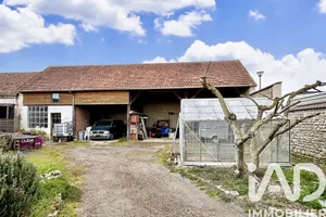 Grange à Beaumont-du-Gâtinais (77890)