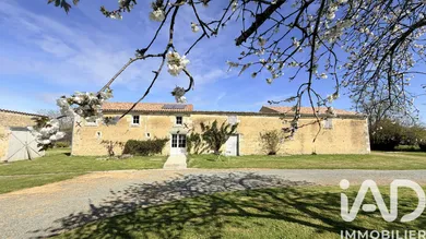 Lodge in La Ronde (17170)