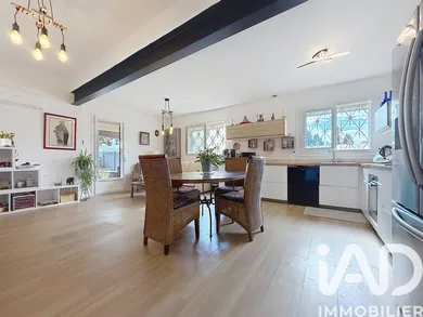 Apartment in Salon-de-Provence (13300)