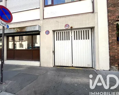 Parking in Paris (75014)
