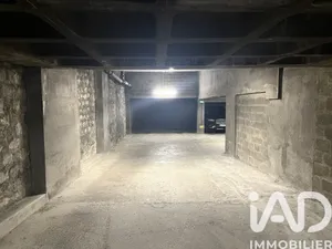Parking in Paris (75014)