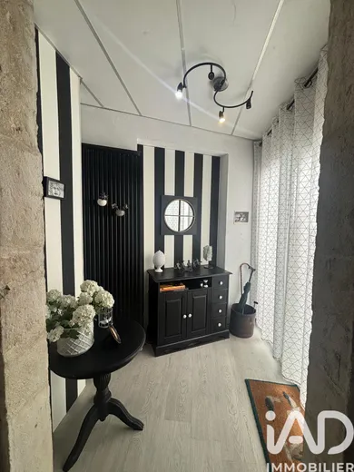 Appartement à Gray (70100)