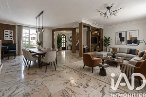 Maison à Bron (69500)