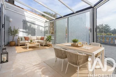 House in Bron (69500)