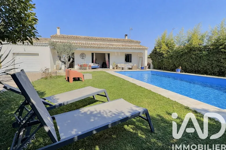 Maison 5 pièces 140 m² · à Mouriès · 140 m² · 728 000 €