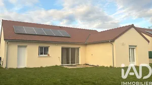 Detached house in Châtellerault (86100)