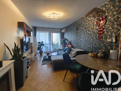 Apartment in Saint-Étienne (42000)