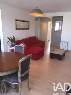 Apartment in Lambersart (59130)